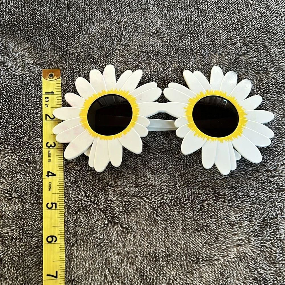 Flower sunglasses